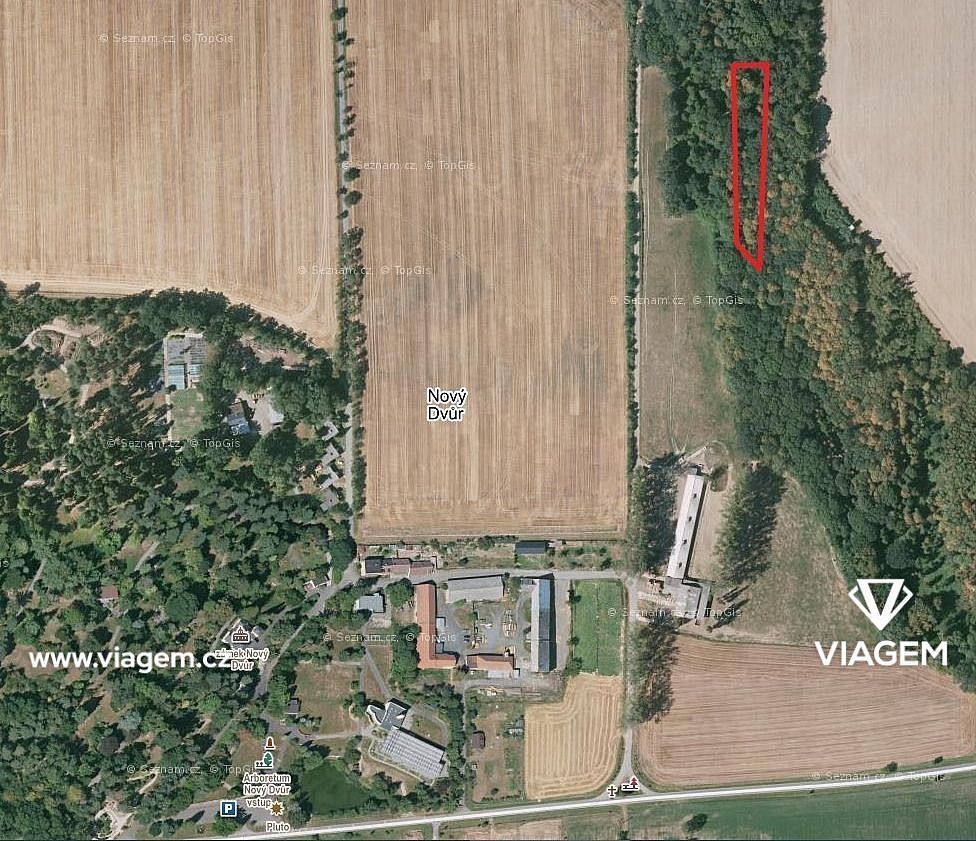 Les, 1 852 m²