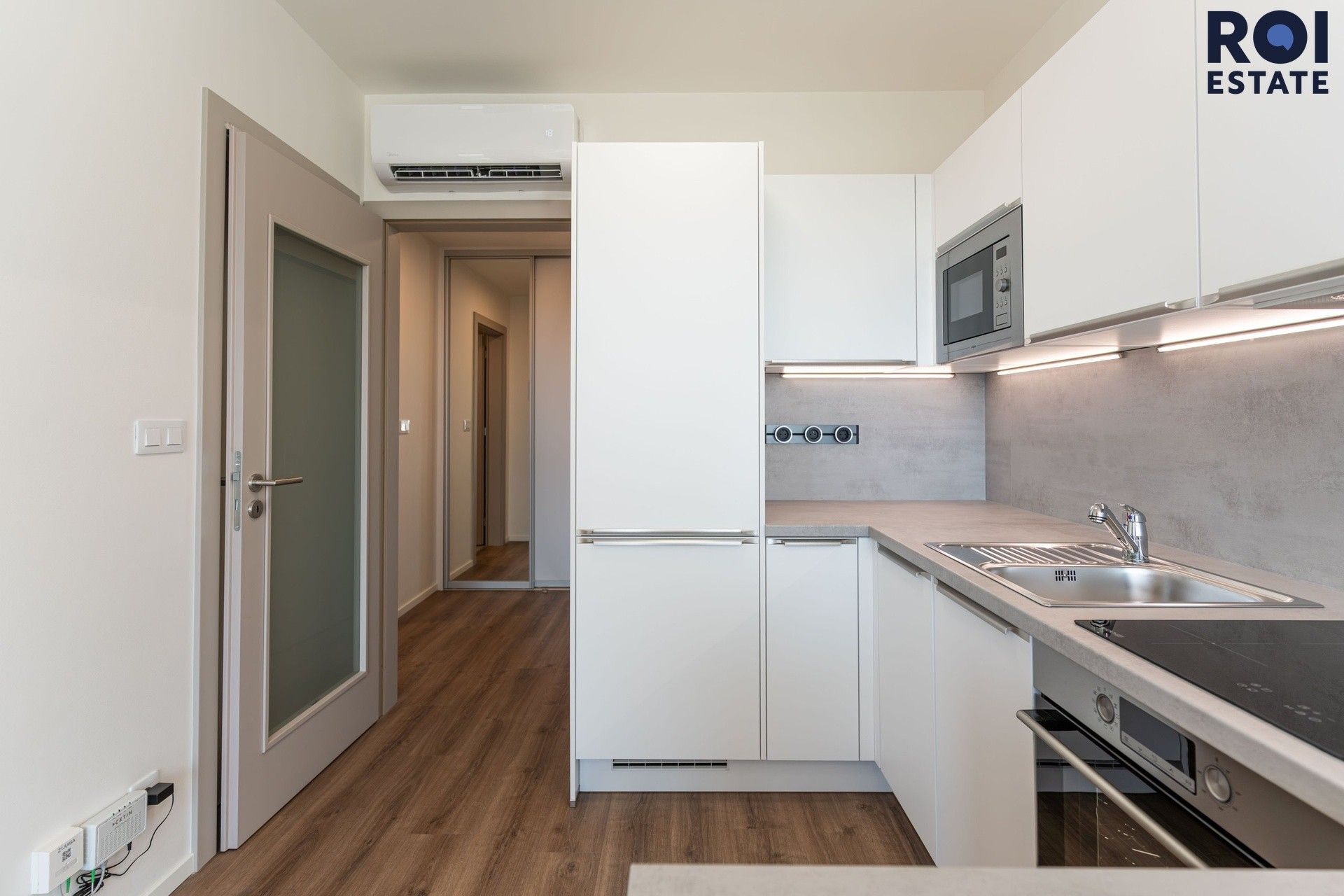 Byt 1+kk · 35 m² · Arnošta Valenty,Černý Most,Praha - 3