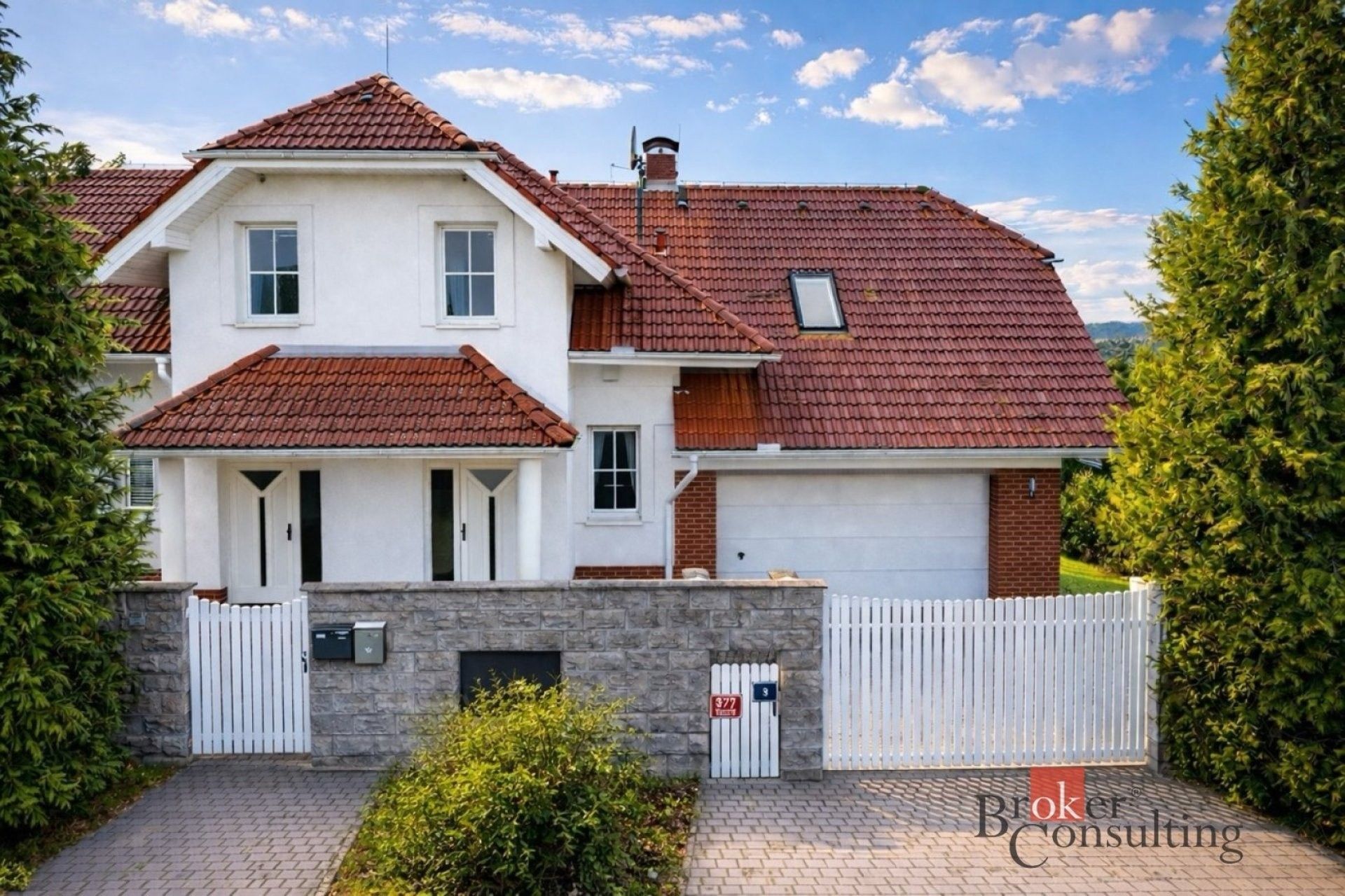 4+kk, Novoštěrboholská, Praha, 172 m² - 1