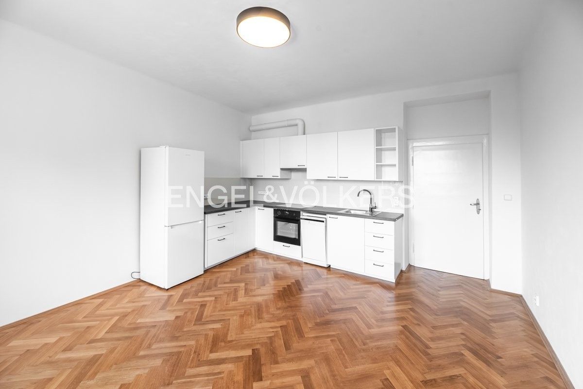 3+kk, Na Stírce 654, Praha Kobylisy, 82 m² - 1
