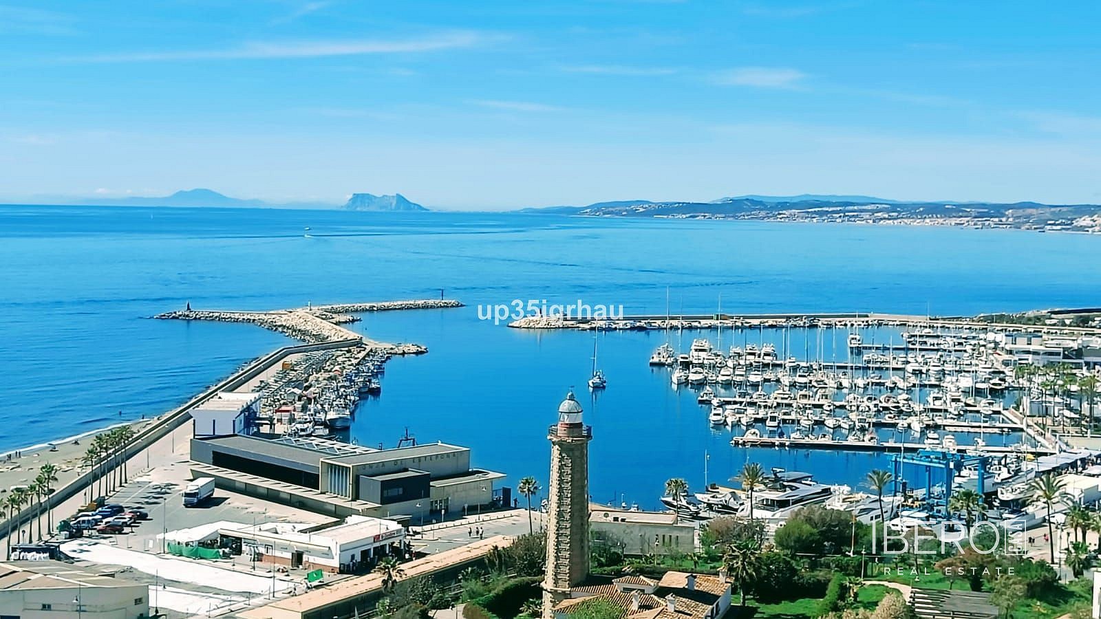 5+kk, Estepona, Španělsko, 140 m² - 1