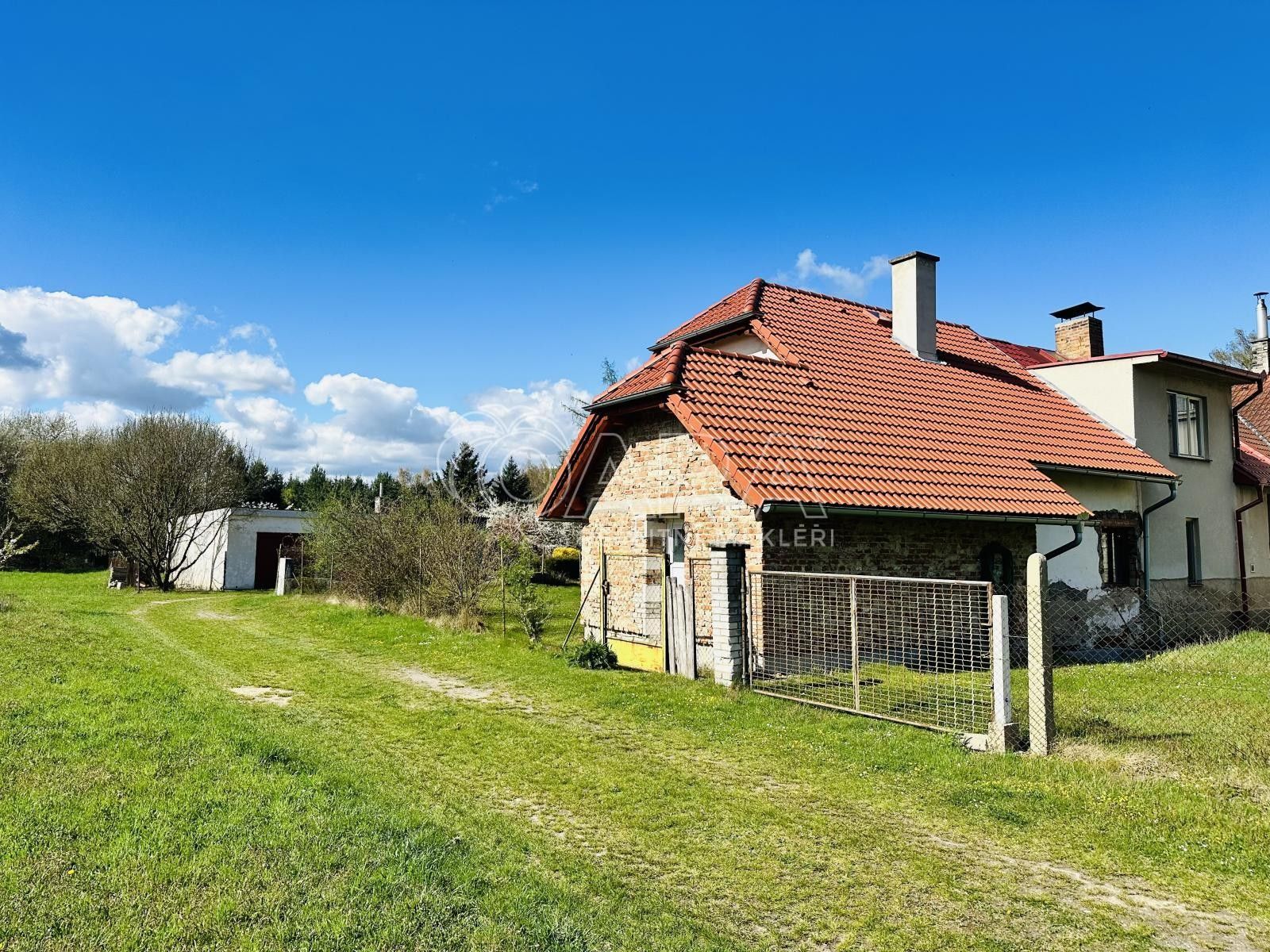 Rodinné domy, Katovice, 100 m² - 1