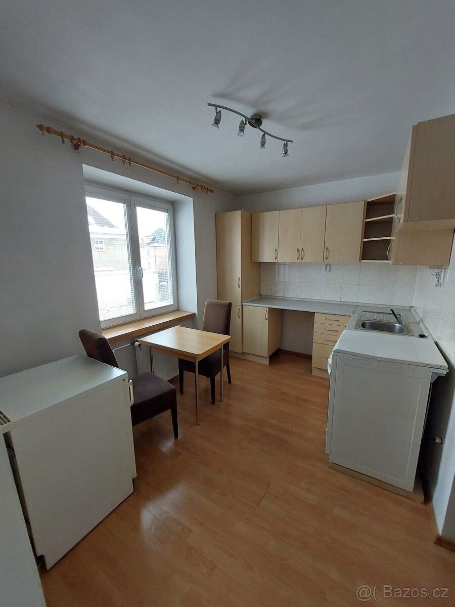 Pronájem byt - Sokolov, 356 01
