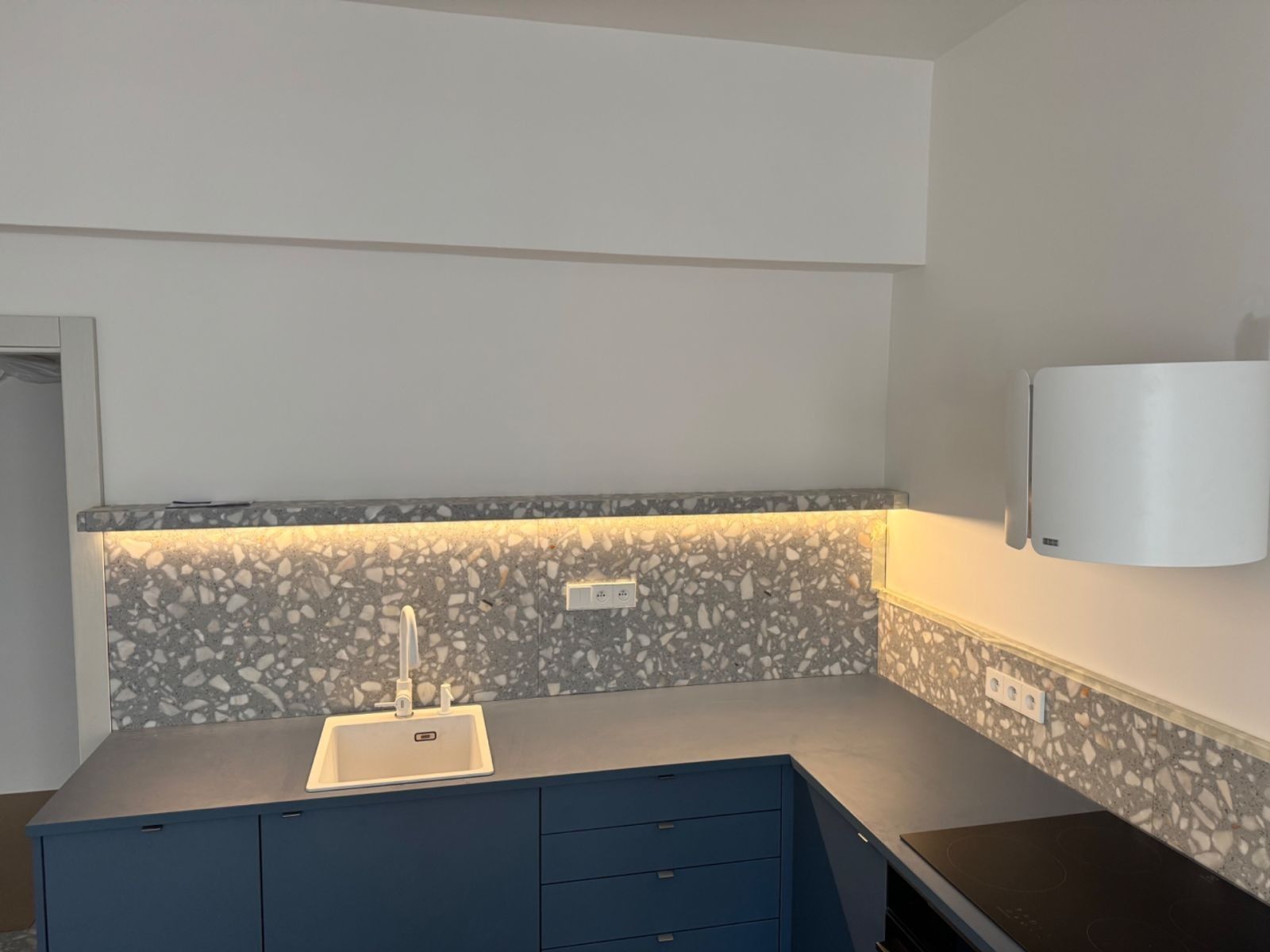 Pronájem byt 2+kk - Viklefova, Praha - Žižkov, 46 m² - 5