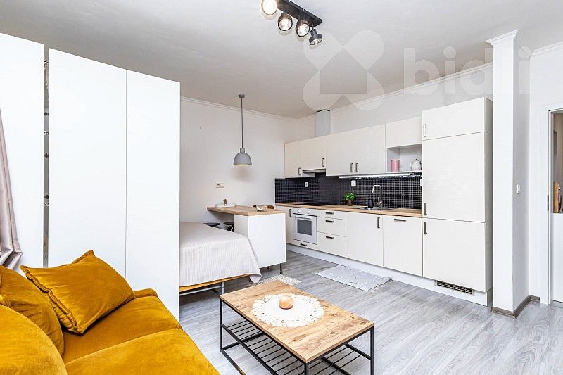 1+kk, Hostivice, okres Praha-západ, Středočeský kraj, 37 m²