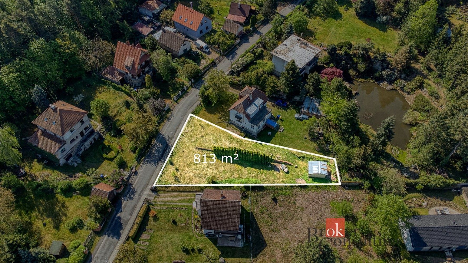 Pozemek pro bydlení, 813 m²