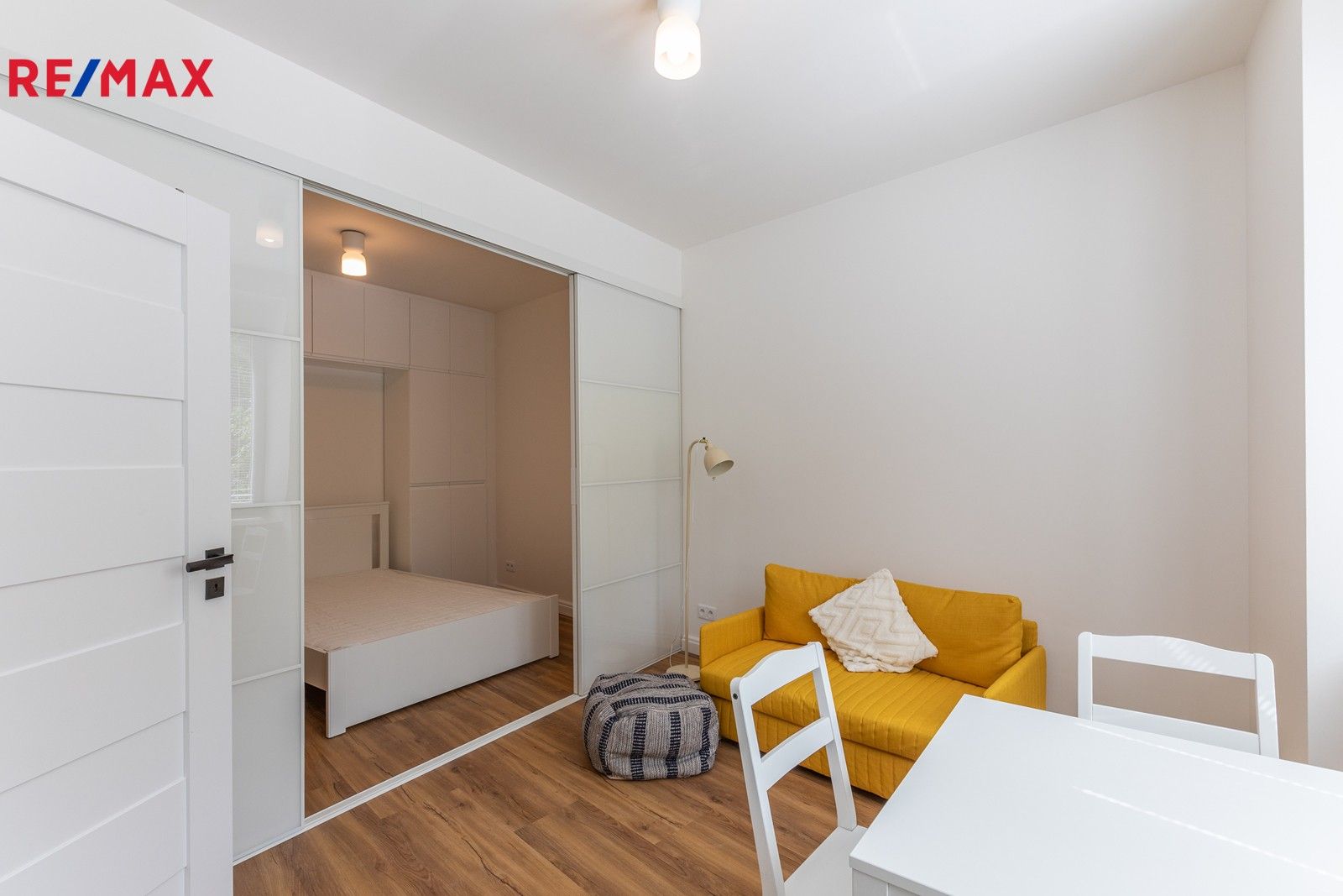 Pronájem byt 1+1 - Veleslavínská 278, Praha, 39 m²