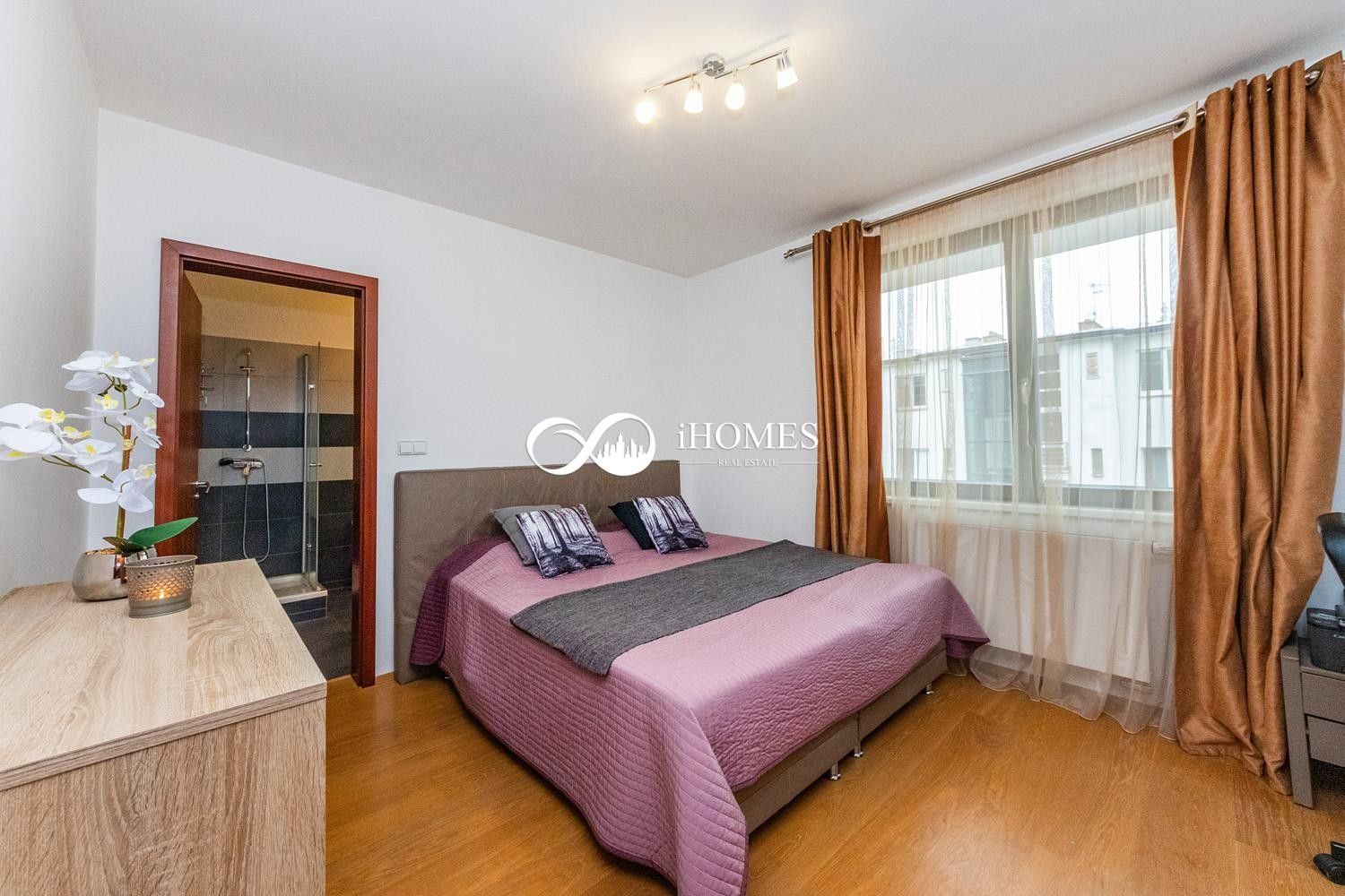 Byt 3+kk · 115 m² · Jindřicha Plachty, Praha - 4