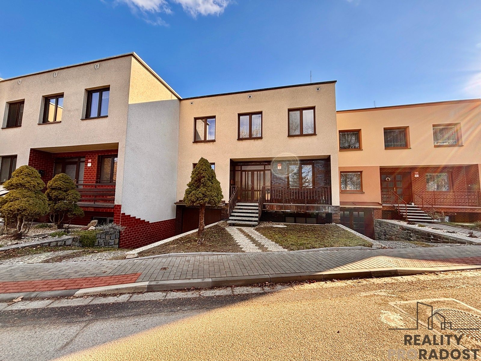 Rodinné domy, U náhonu, Rousínov, 181 m²