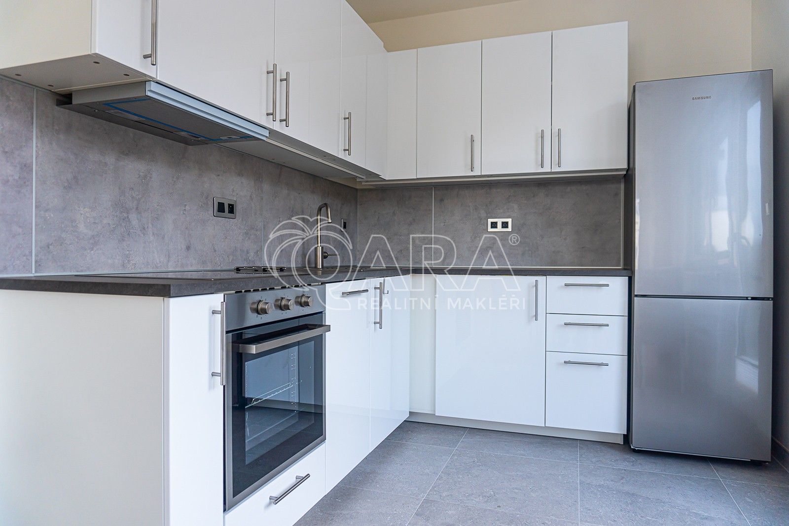 Pronájem byt 2+kk - Rixdorfská, Praha, 51 m²