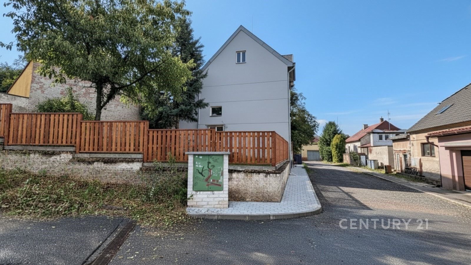 Prodej rodinný dům - Jaroslava Elznice, Kladno, 200 m²