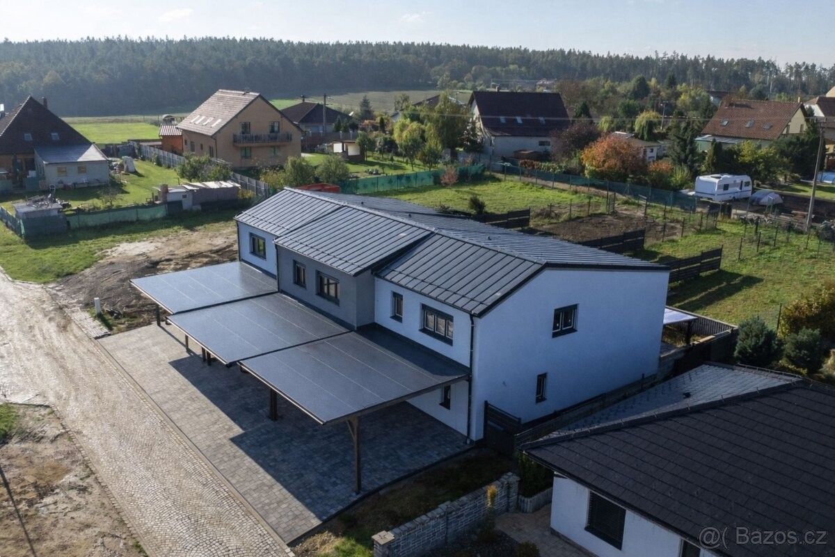 Rodinné domy, Domašov u Brna, 664 83 - 1