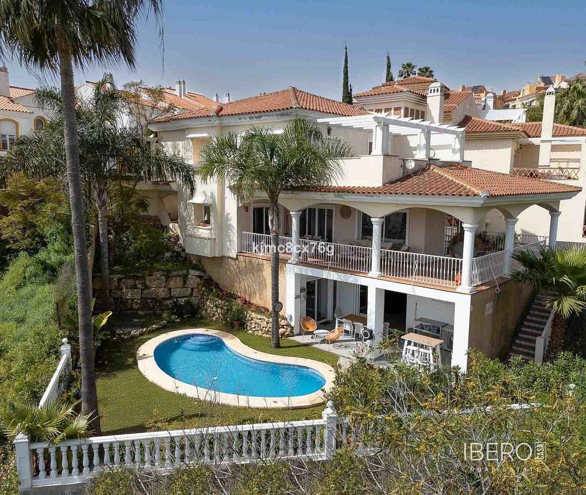 Prodej rodinný dům - Riviera del Sol, ES, 423 m² - 2