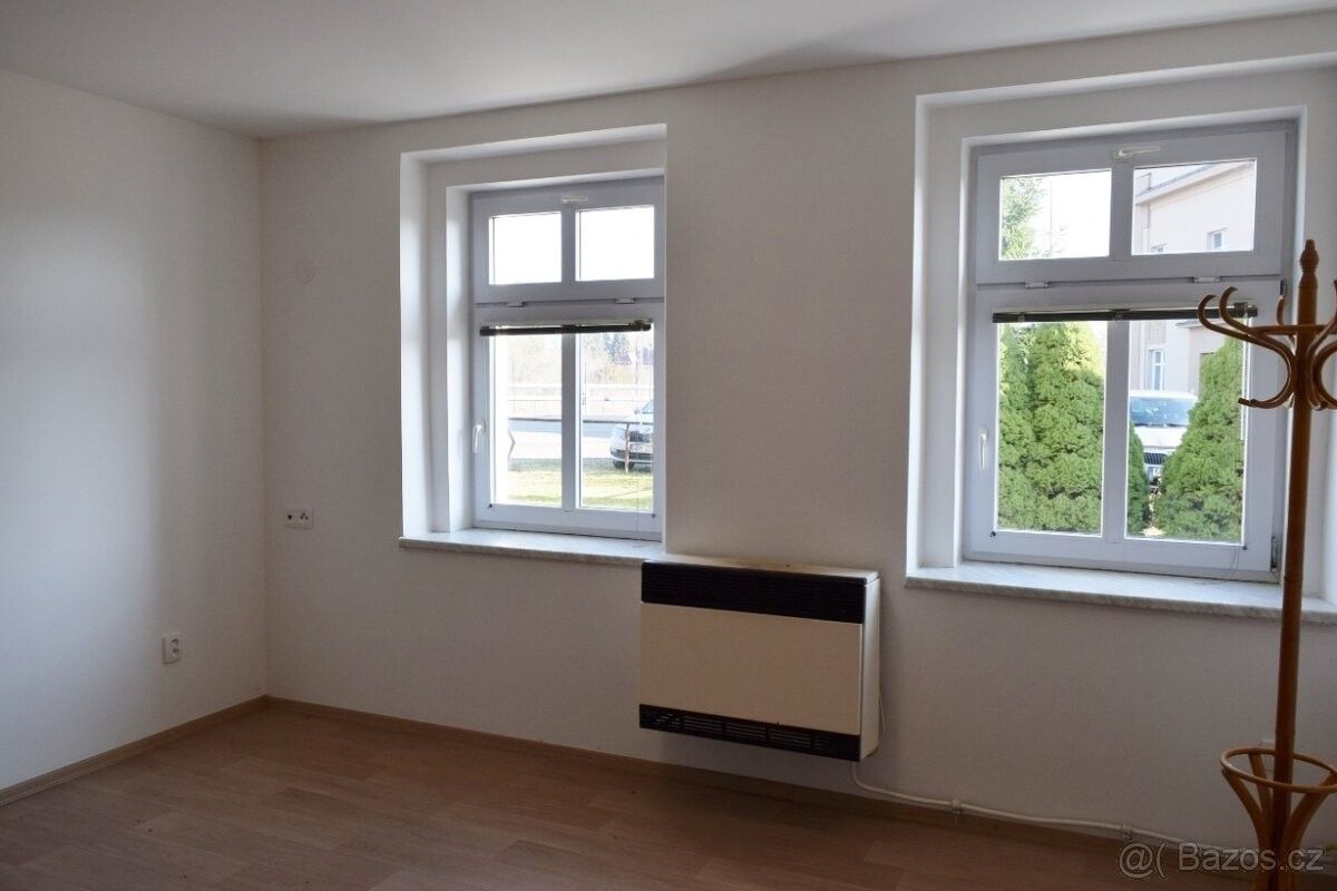 Pronájem byt 1+kk - Dvůr Králové nad Labem, 544 01, 30 m²