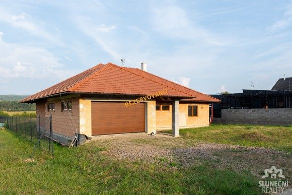 Prodej rodinný dům - Bánov u Uherského Brodu, 687 54