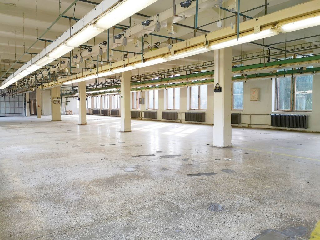 Pronájem výrobní prostory -  kraslice 1360/3, 1 700 m² - 5
