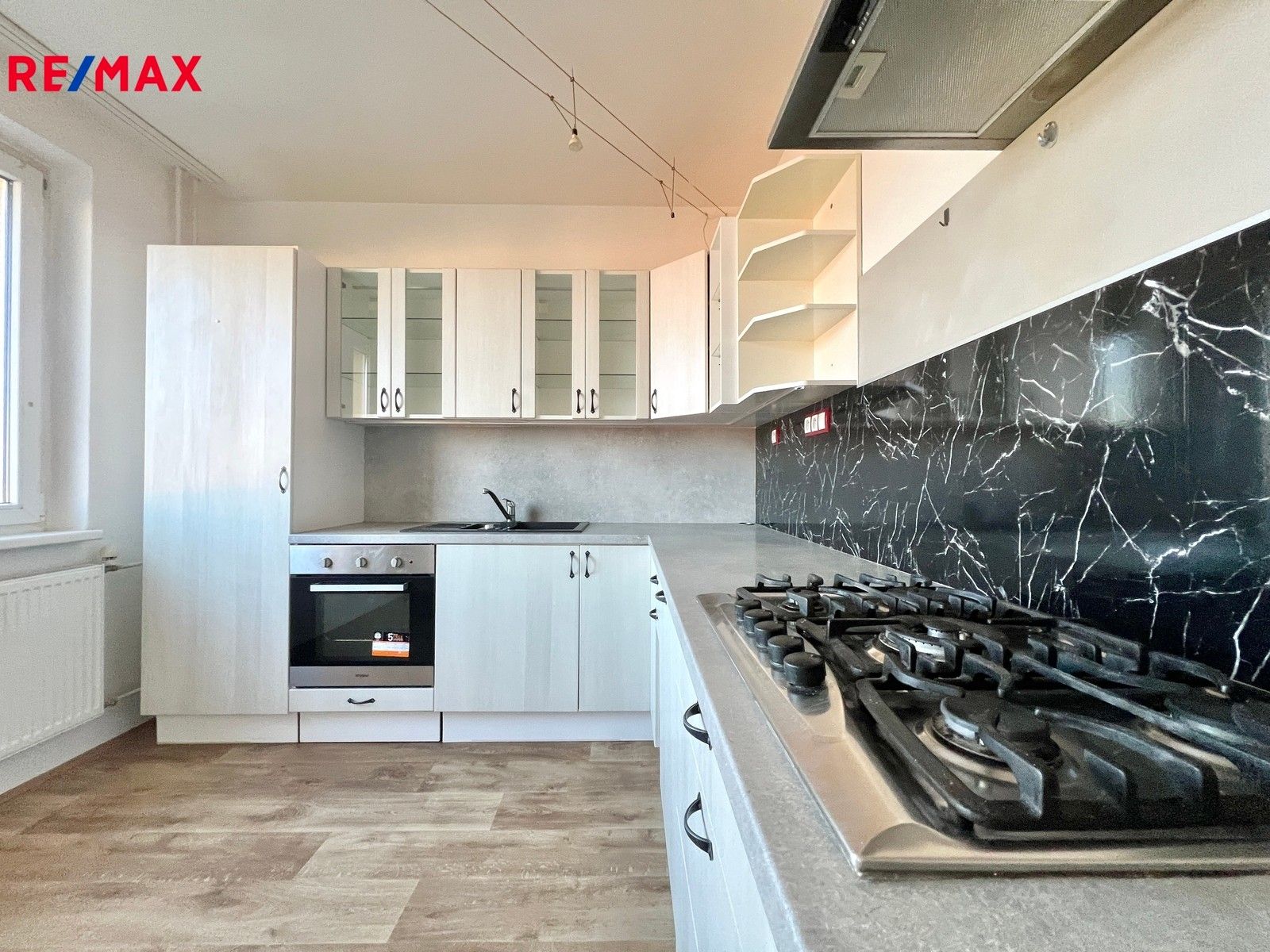 Prodej byt 2+1 - Na Borku, Jirkov, 62 m²