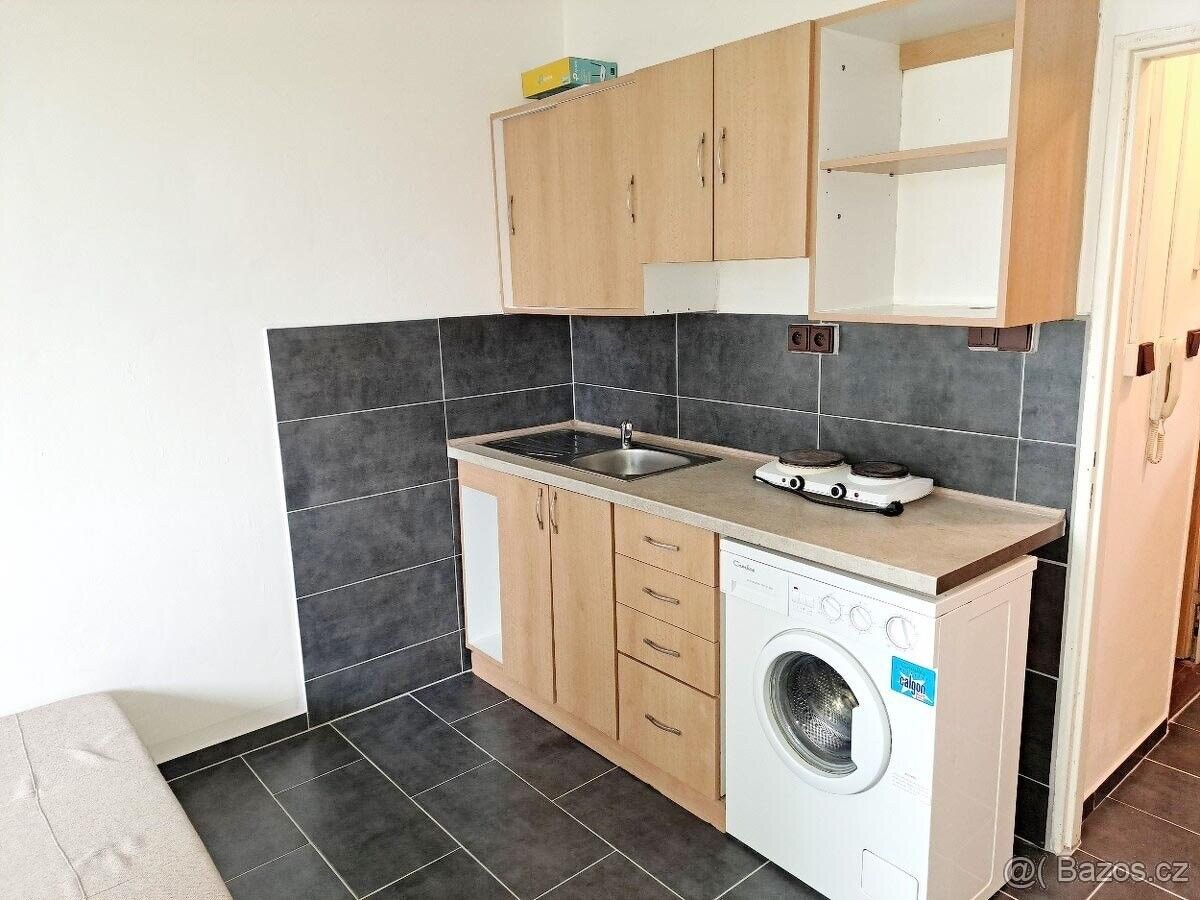 Pronájem byt - Kopřivnice, 742 21