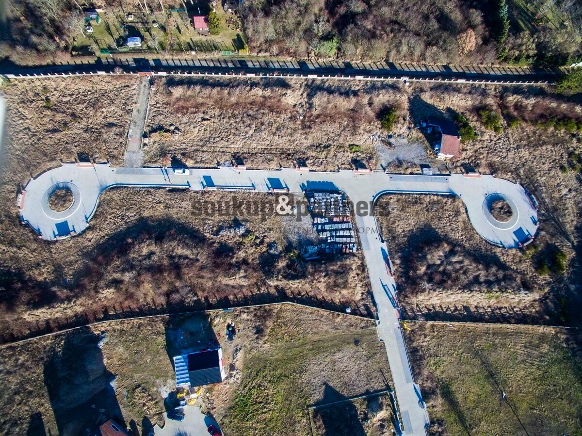 Prodej pozemek pro bydlení - Horoměřice, 823 m²