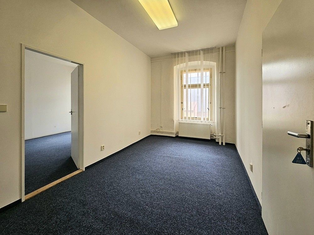 Kancelář, 30 m²