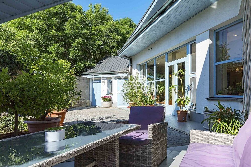 Prodej rodinný dům - Vestec, okres Praha-západ, Středočeský kraj, 609 m² - 5