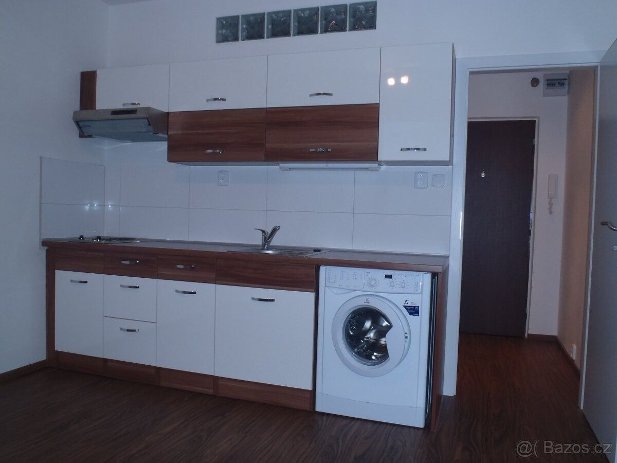 Pronájem byt - Hodkovice nad Mohelkou, 463 42