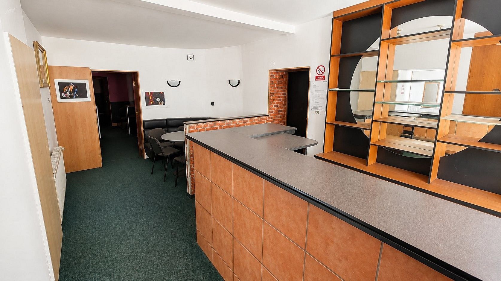 Restaurace, Vodní, Prostějov, 80 m² - 1