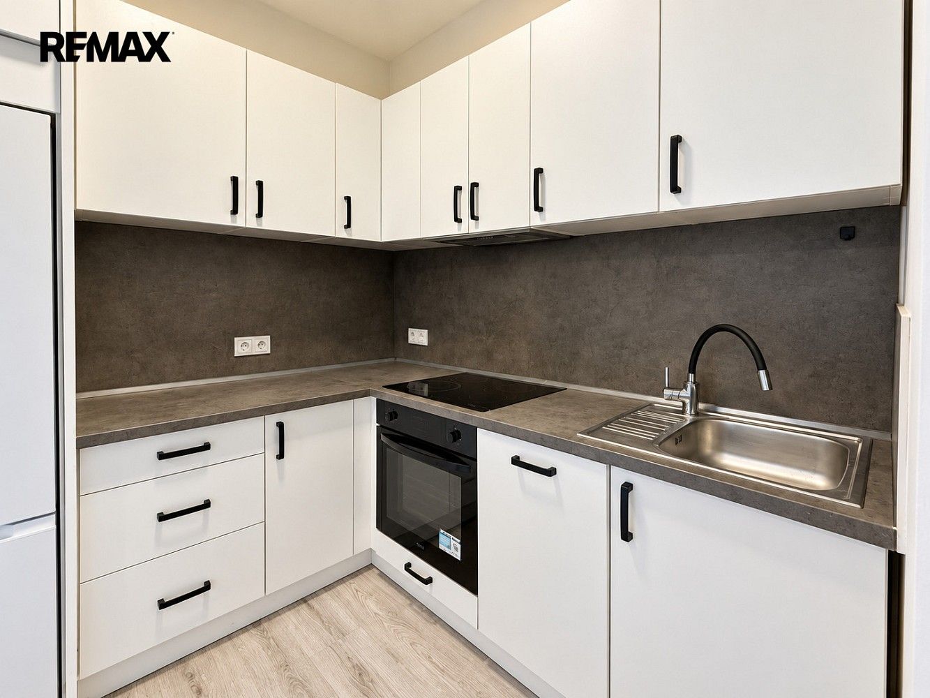 Byt 2+kk · 54 m² · Prouzova, Praha 9 - Vysočany - 3