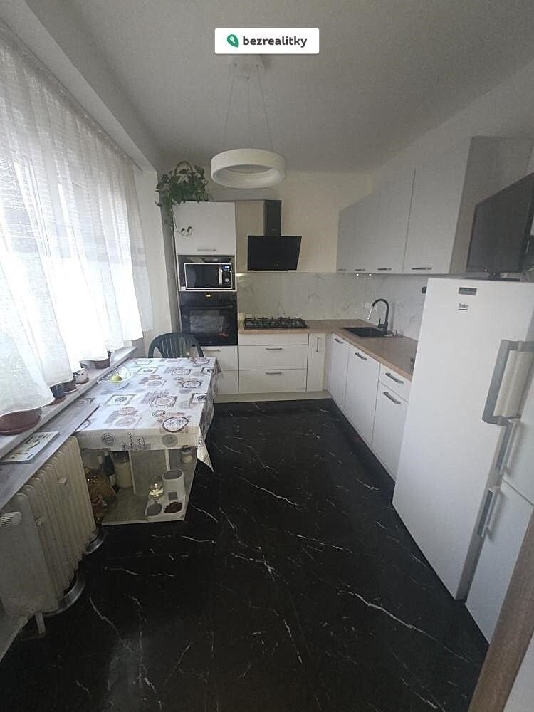 Prodej byt 2+1 - Hakenova, Kralupy nad Vltavou, 57 m²