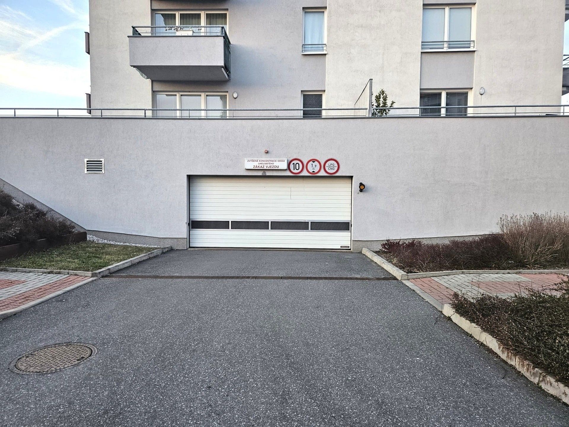 Ostatní, Hlučkova, Praha Letňany, 15 m² - 1