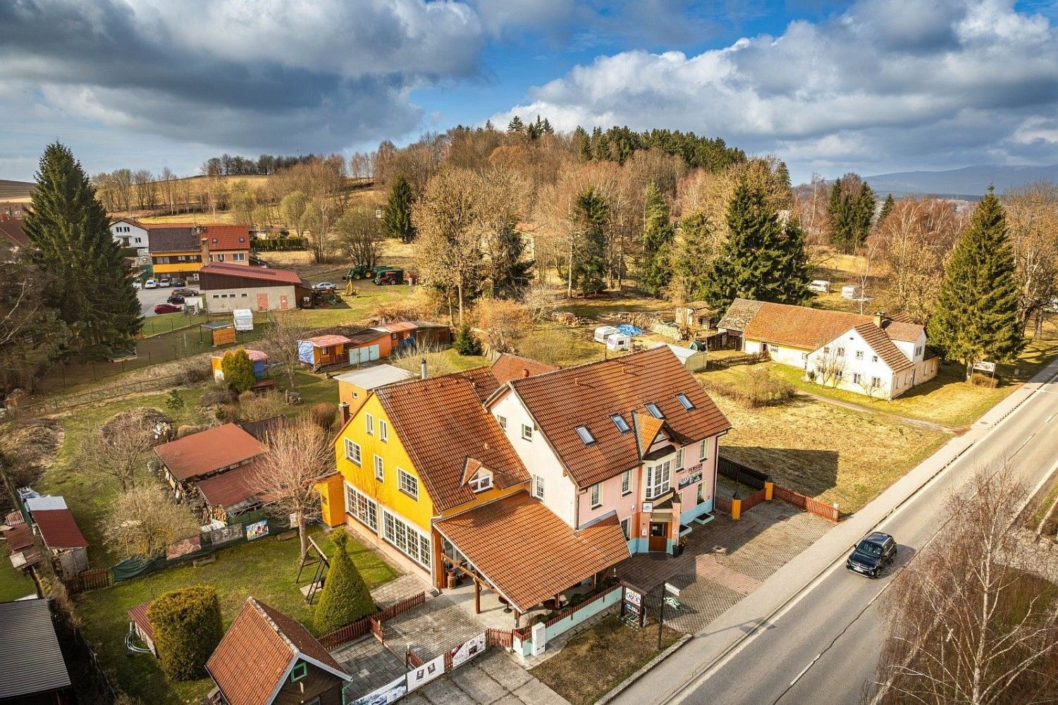 Prodej ubytovací zařízení - Černá v Pošumaví, okres Český Krumlov, Jihočeský kraj, 500 m² - 5