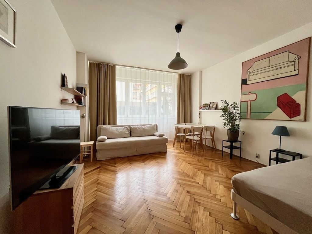 Pronájem byt 1+kk - Praha, 170 00, 40 m²