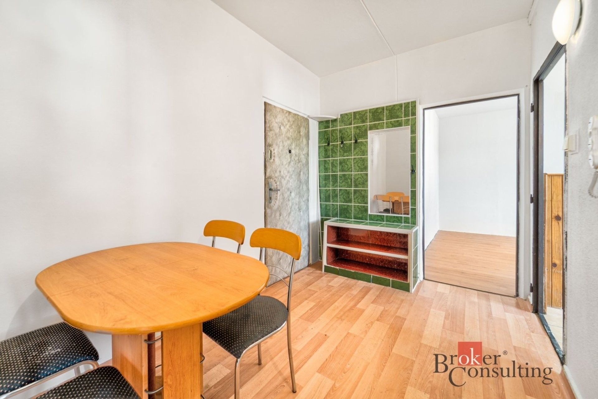 Prodej byt 2+1 - Fučíkova  , Planá, 58 m² - 5