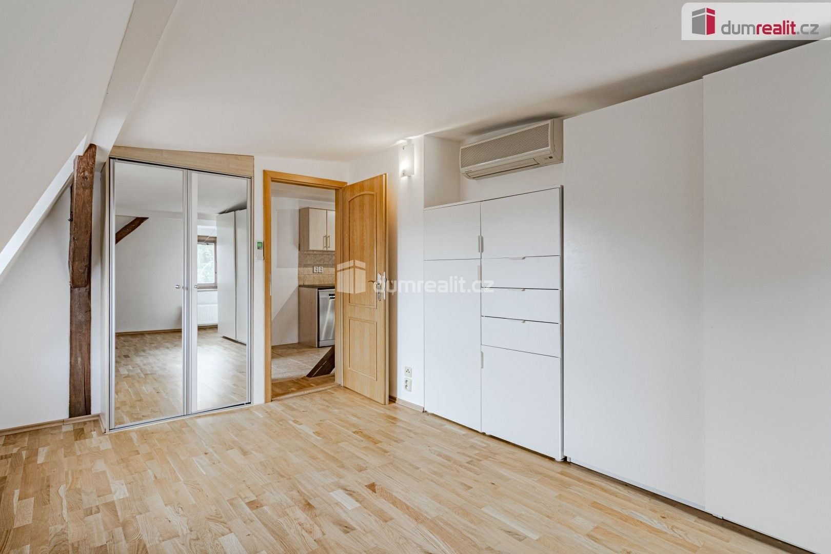 Byt 3+kk · 100 m² · Svahová, Karlovy Vary - 1