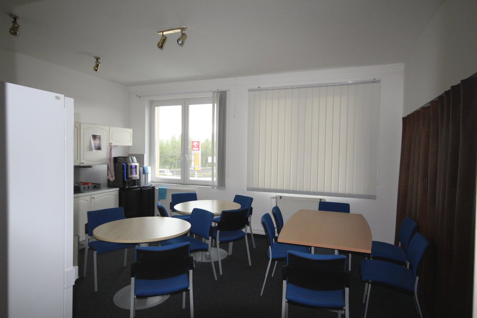 Obchodní prostory, Nákladní 281, Liberec VII-Horní Růžodol, 152 m² - 2