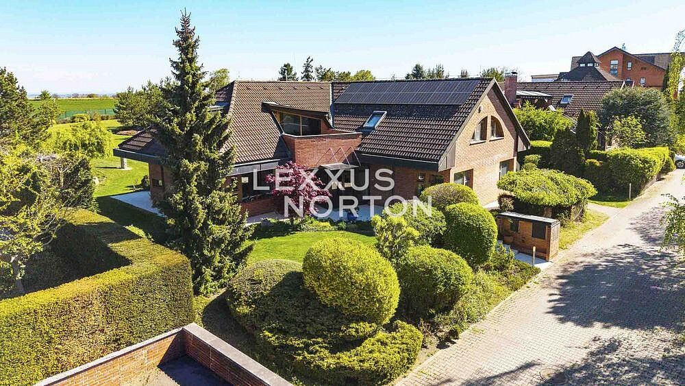 Rodinné domy, Horoměřice, okres Praha-západ, Středočeský kraj, 343 m² - 1