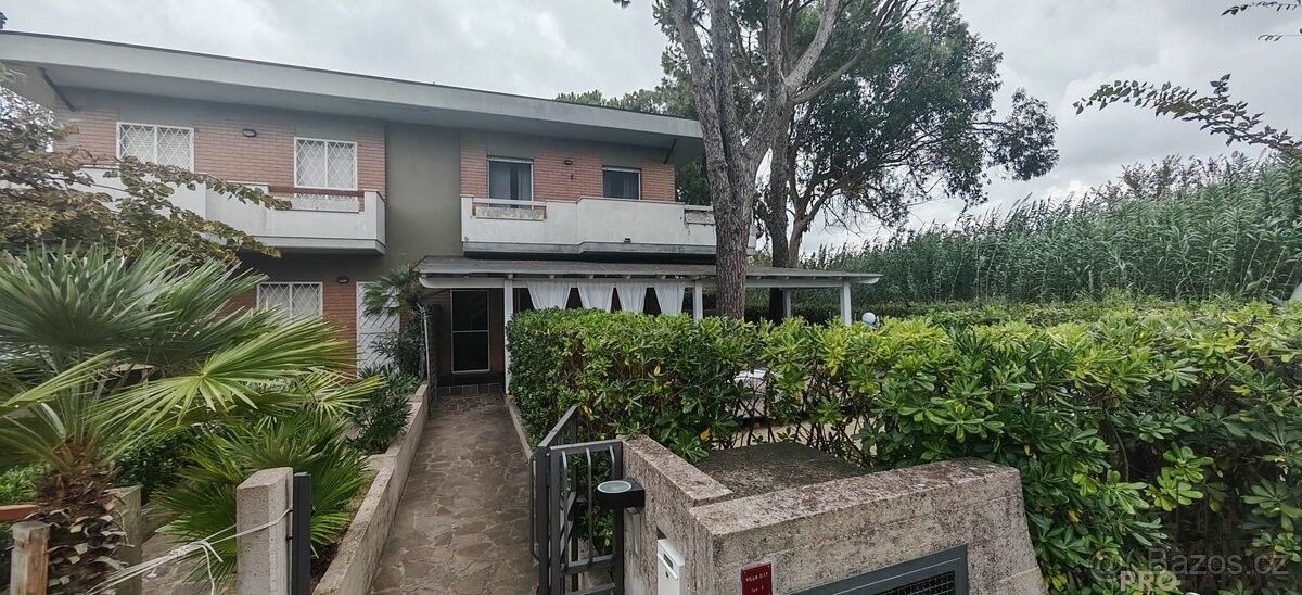 Byty, 987 66, Zahraničí