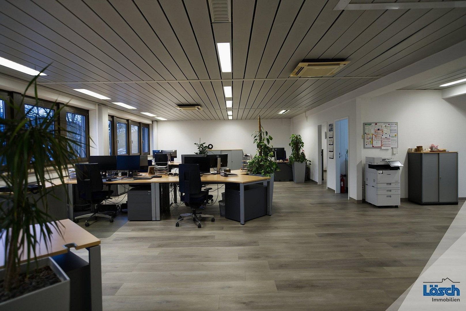 Pronájem kancelář - Laufamholzstr. 118 Nürnberg Mögeldorf Bayern 90482, 157 m² - 2