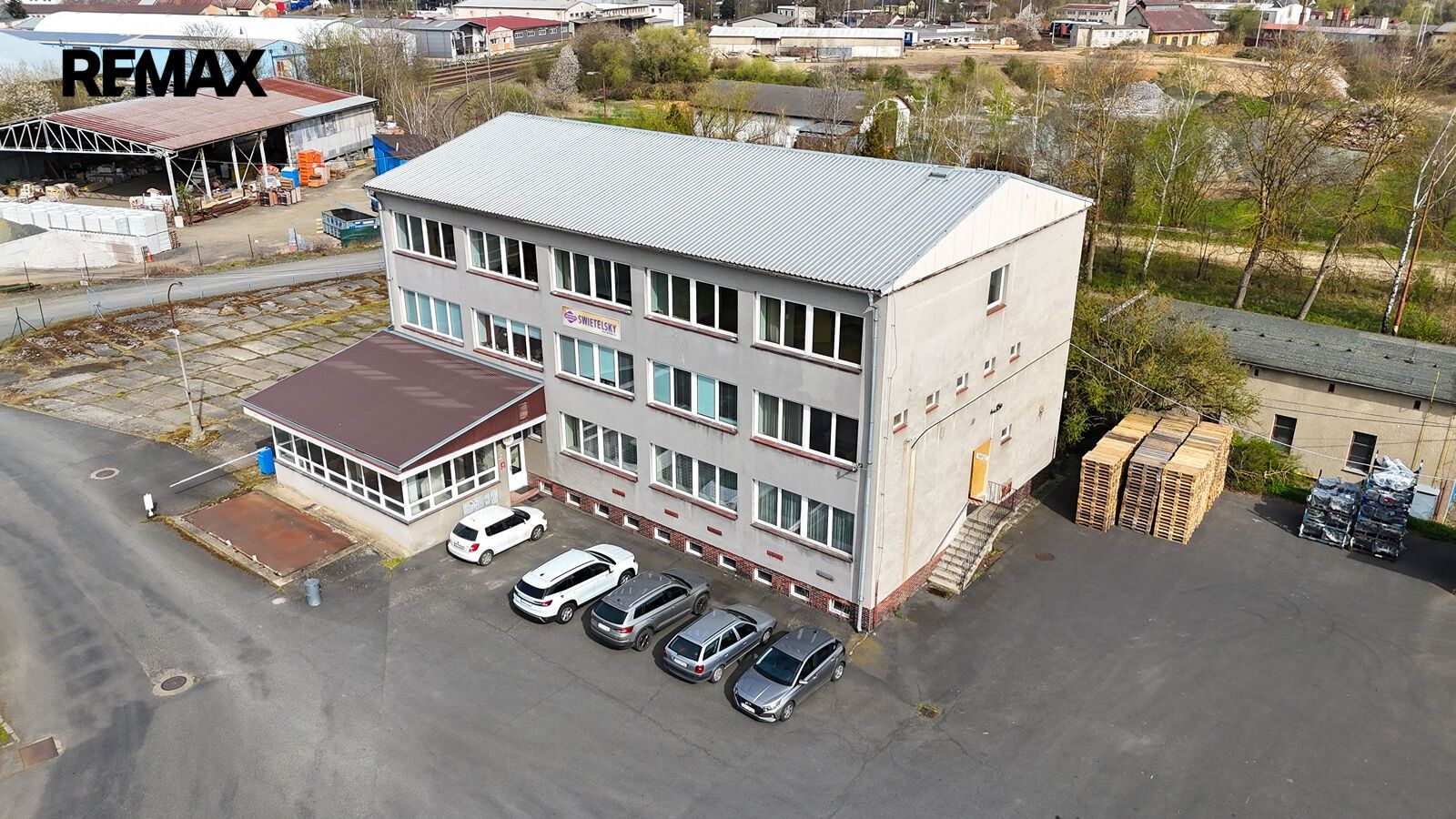 Kanceláře, Domažlice, 1 600 m² - 1