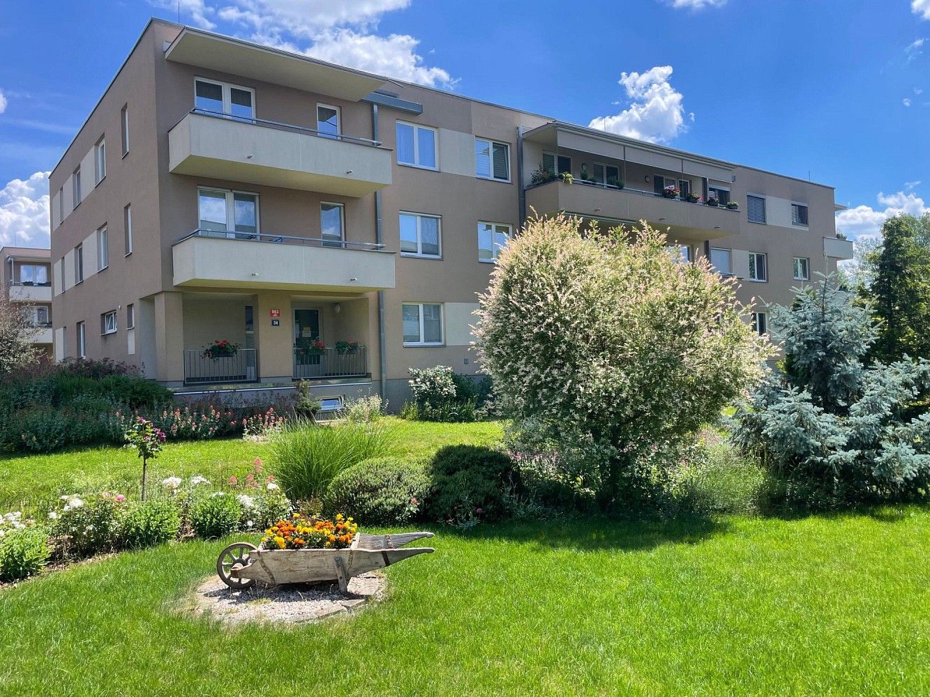 Byt 3+kk · 66 m² · Praha - Háje, okres Praha 11, Hlavní město Praha - 3