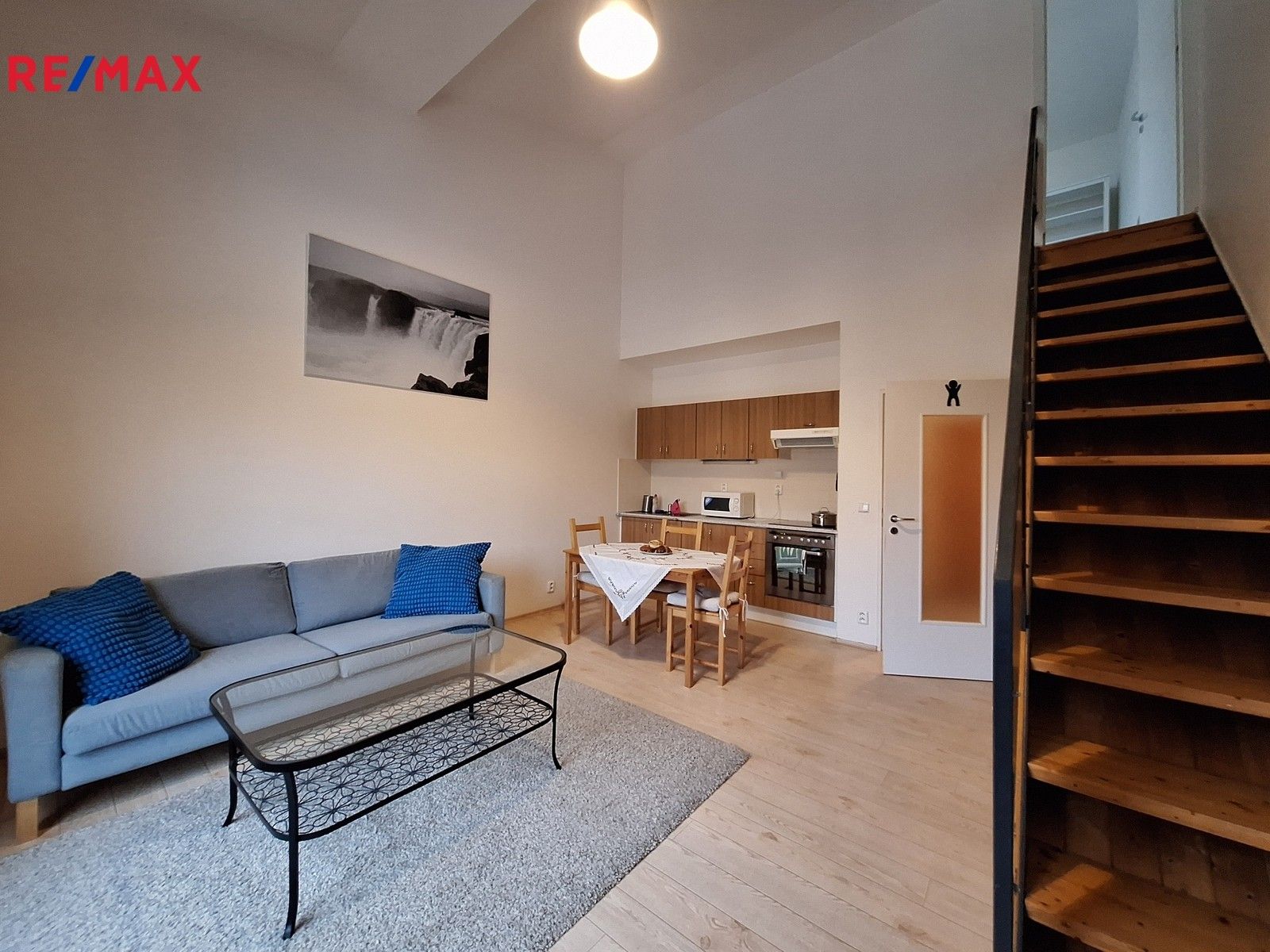 2+kk, Za Mlýnem, Hostivice, 46 m²
