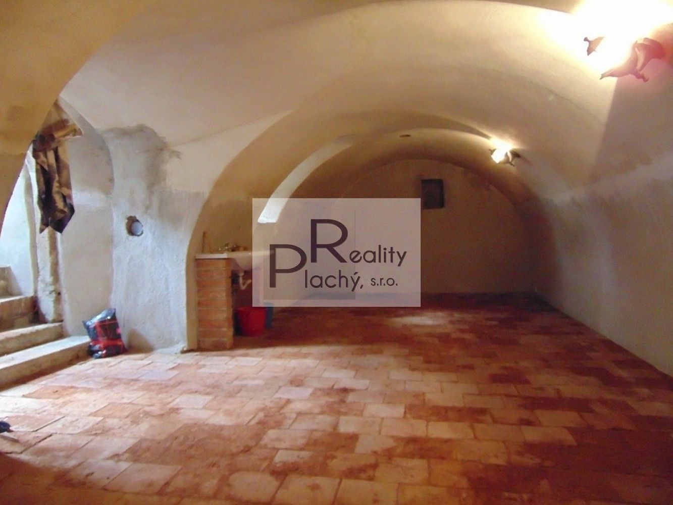 Obchodní prostory · 1 530 m² · Znojmo - Oblekovice - 4