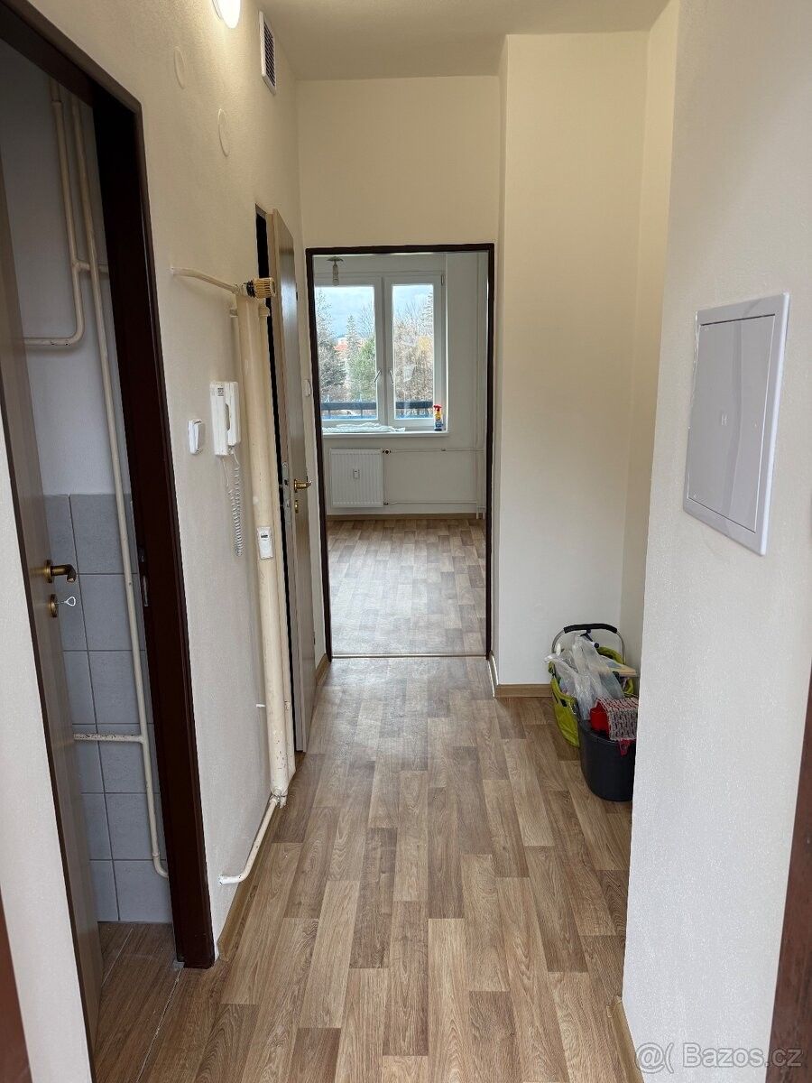 Pronájem byt - Vsetín, 755 01