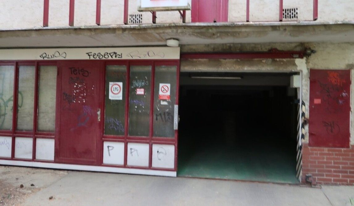 Pronájem garáž - Praha, 181 00