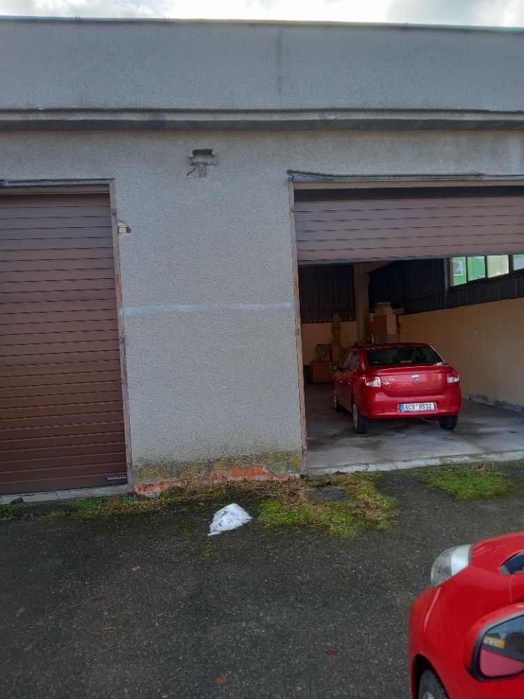 Pronájem garáž - Lnáře, 387 42