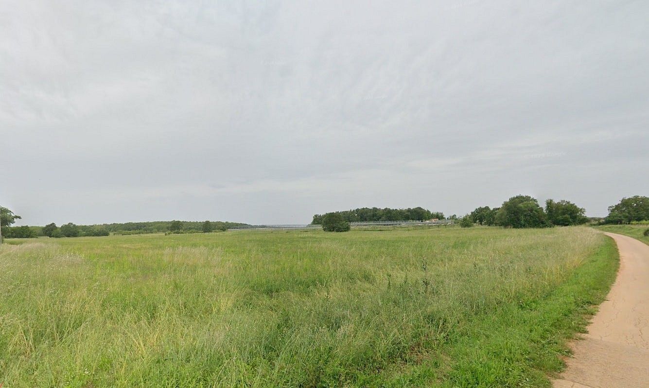 Pozemek pro bydlení, 32 619 m²