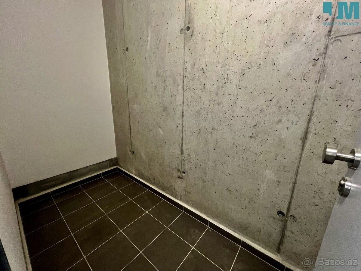 Pronájem garáž - Olomouc, 783 01