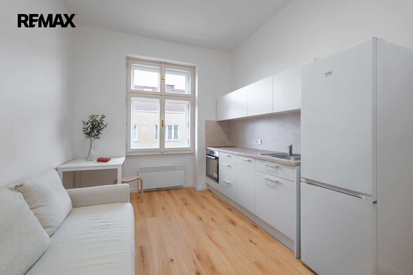 1+kk, Sudoměřská 1618, Praha Žižkov, 20 m² - 1