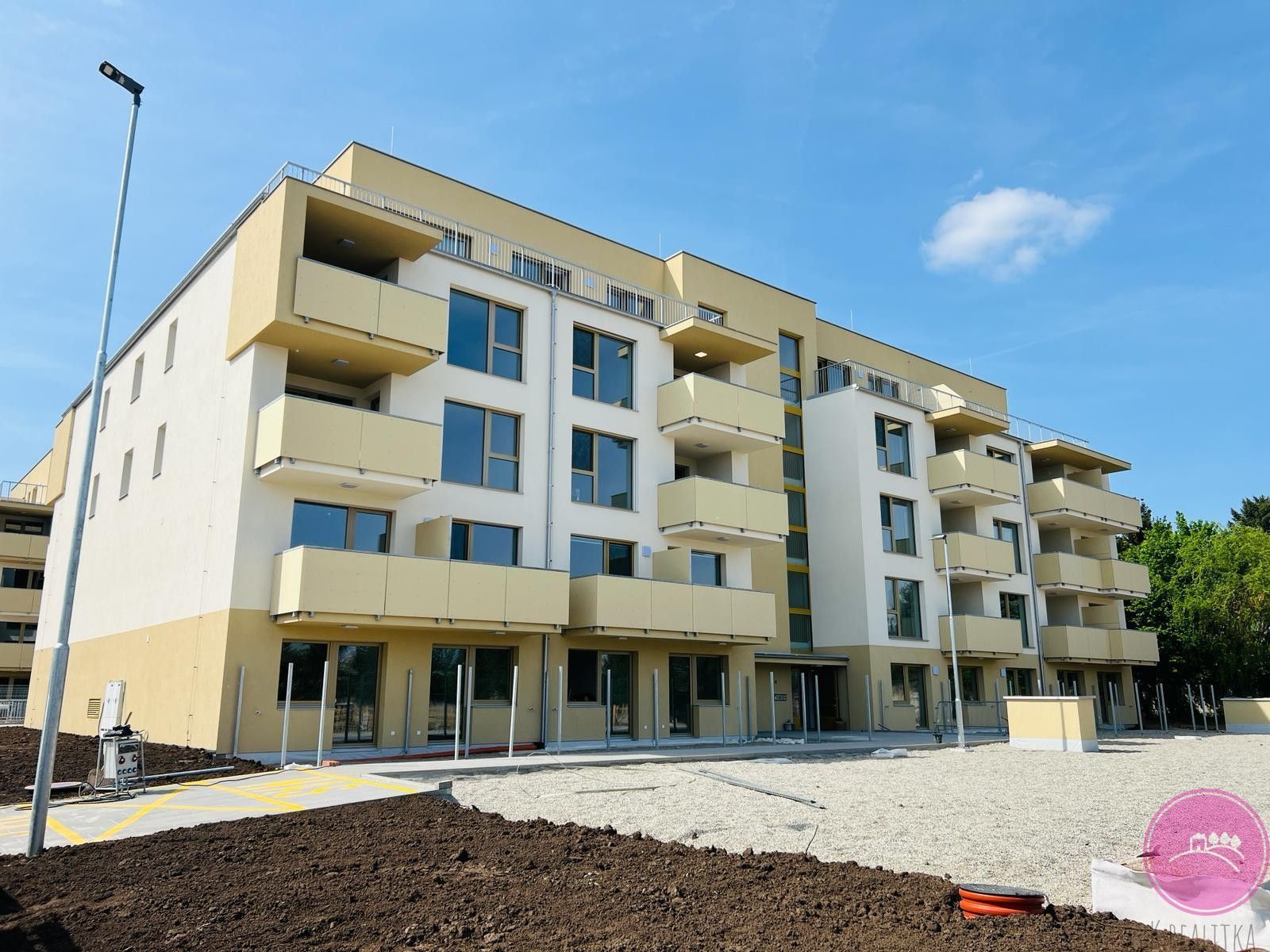 1+kk, Neředín, Olomouc, 32 m²