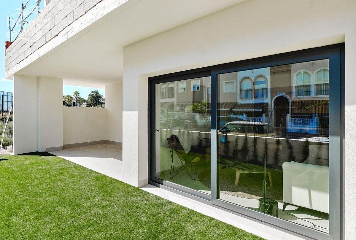 Rodinné domy, Torrevieja, Alicante, Španělsko, 100 m² - 2